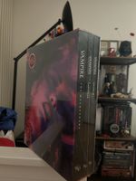 Vampire: The Masquerade V5 – Slipcase Set – NEUF ET SCELLÉ