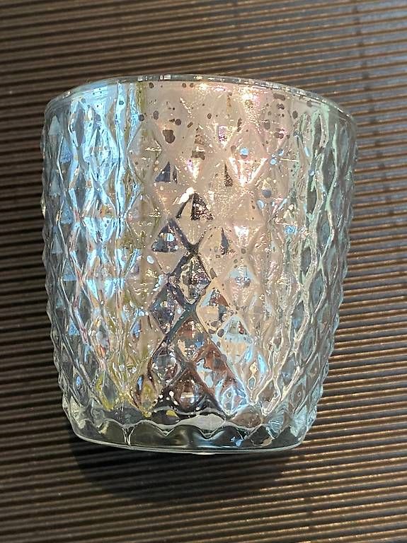 Tutte le decorazioni: 24 Stück silberne Wind/Teelichter – Nuovo e nell'imballaggio originale da Egg SZ venduto da irbaku