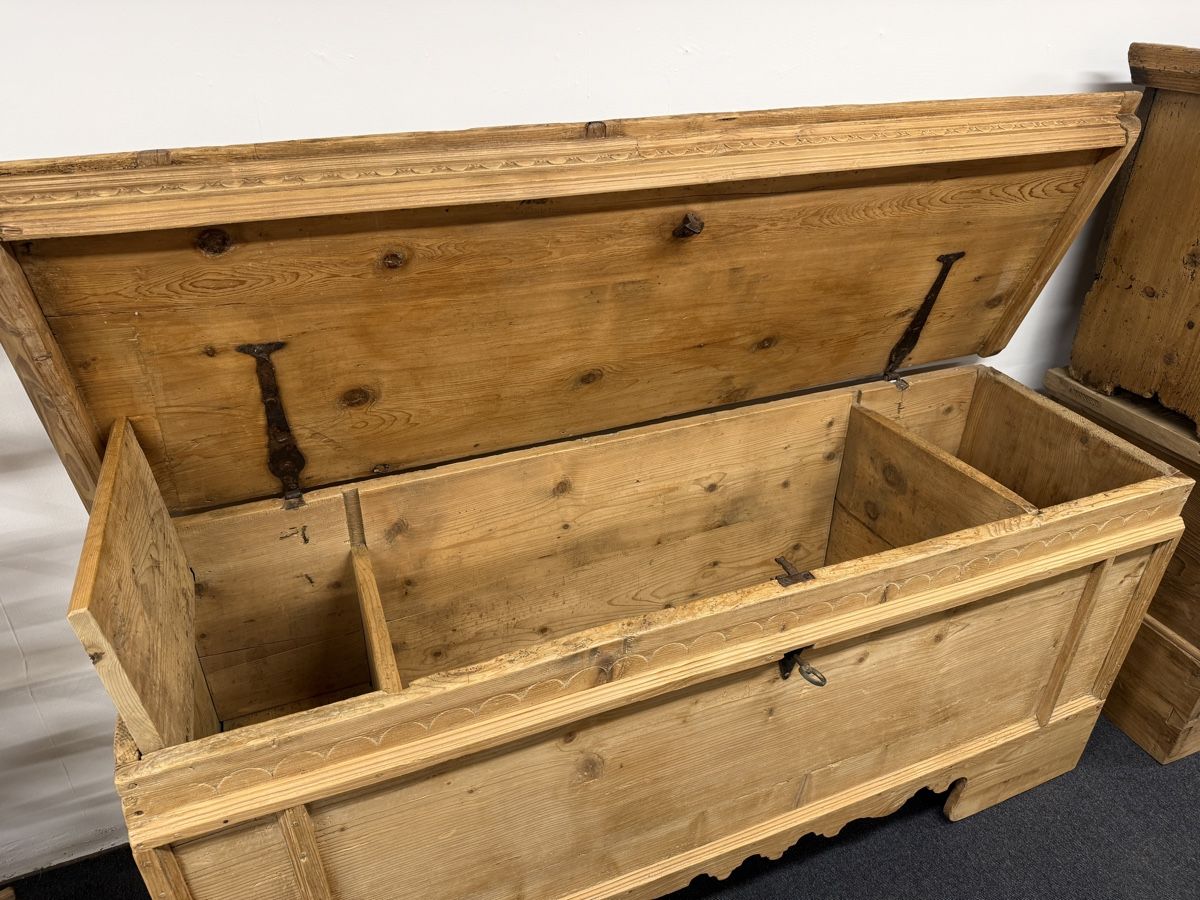Cassapanche: Truhe datiert.1679 – Usato da Gossau SG venduto da Liq-Gossau 2