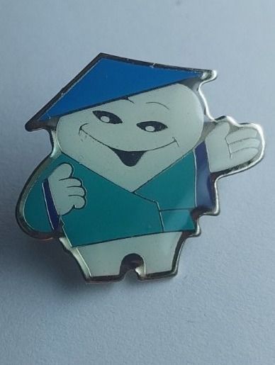 Placchette & Badge: Bio  Pin – Usato da Zürich venduto da t24_de