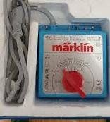 2 TRAFOS  Märklin 220V, 10 VA, analog mit OVP NEUWERTIG