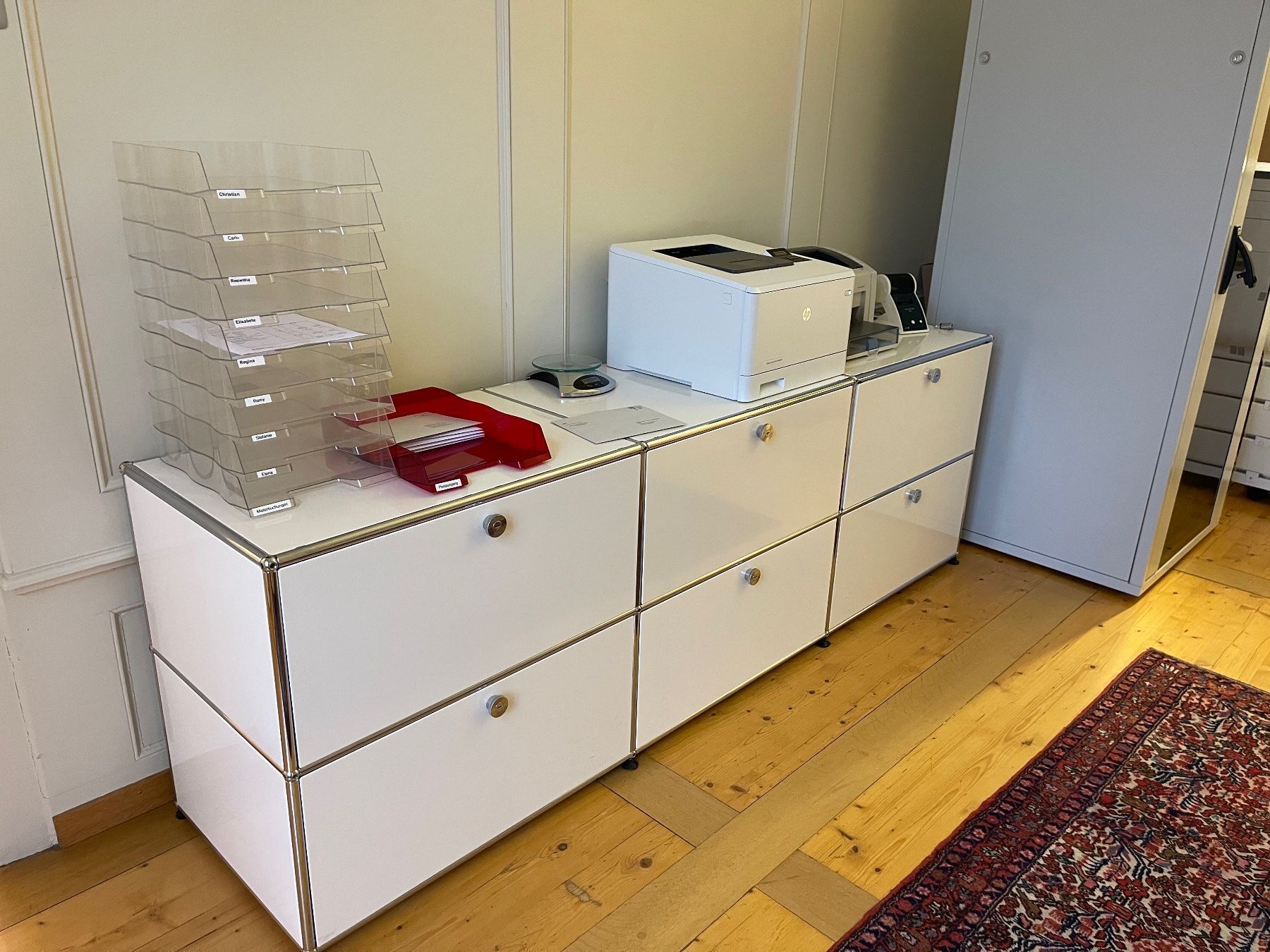 Cassettiere: USM  Praxis Sideboard weiss Lieferung Gratis – Usato da Thun venduto da Thuno6 2