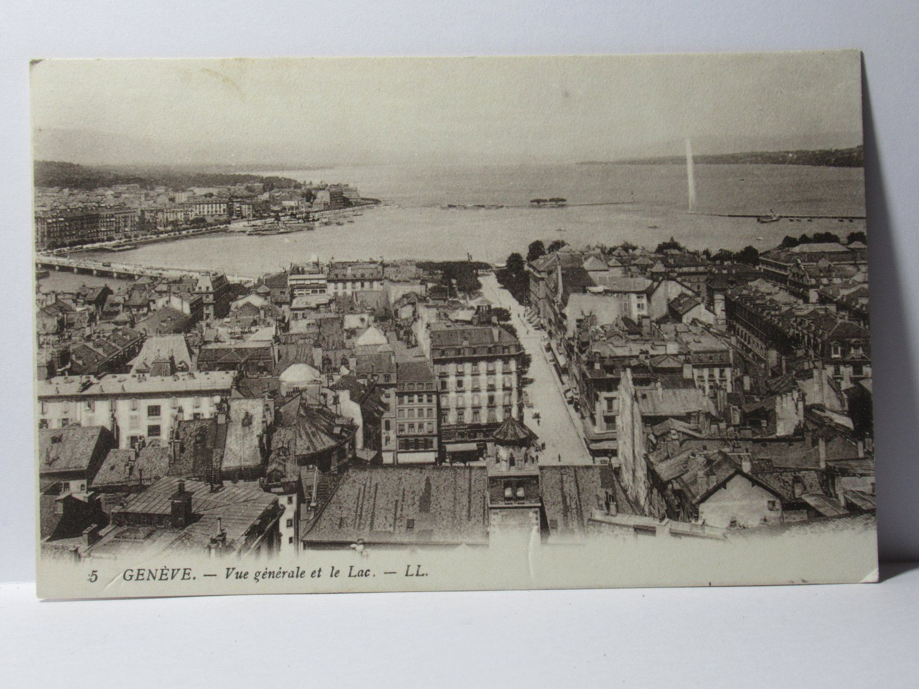 Ansichtskarten: Genève , Vue Gènèrale et Le Lac  - LL – Neu (gemäss Beschreibung) aus Grenchen von Bluemchen1900