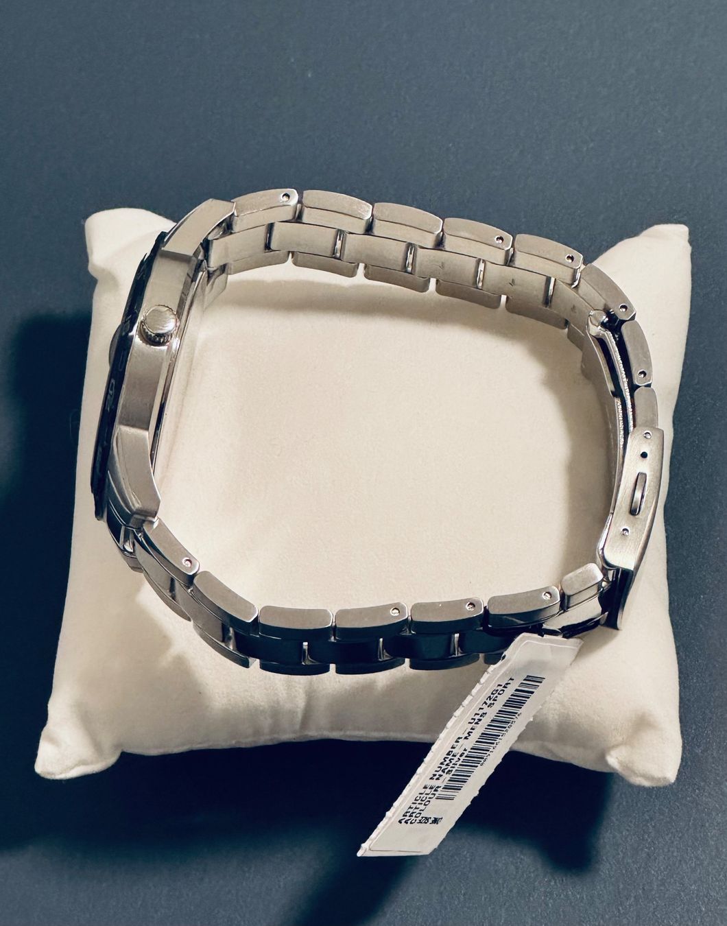 Guess Orologi: Neue Uhr von Guess – Nuovo e nell'imballaggio originale da Spiegel b. Bern venduto da Desisk44 2