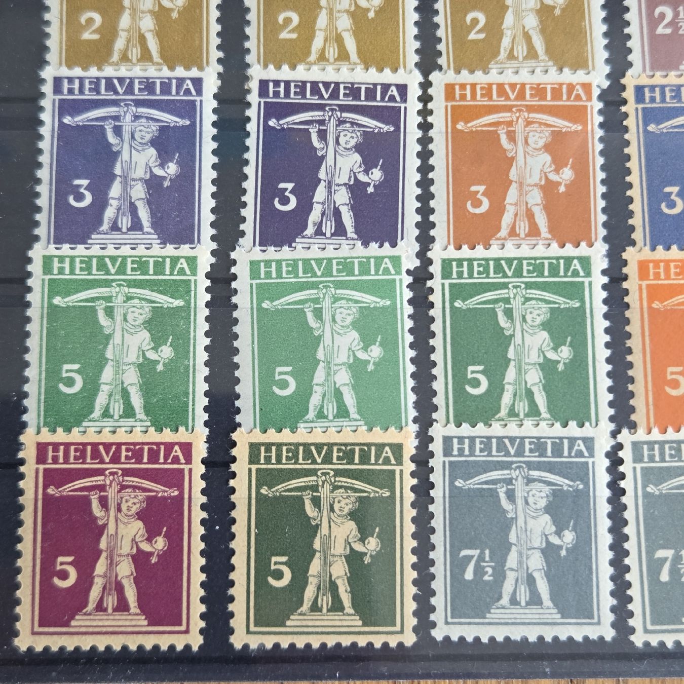 Tutti i francobolli: Briefmarken Postfrisch..Satz Tellknabe 1909-1933 – Usato da Stans venduto da Ducati16 4
