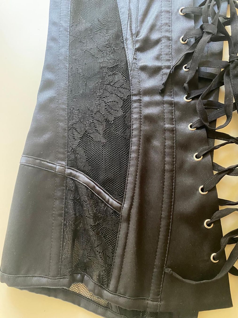 Top: Luxuriöses Corsage von La Perla Size1 – Nuovo e nell'imballaggio originale da Brione s. Minusio venduto da batwoman3 3