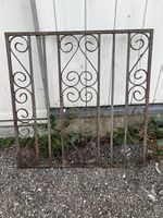 Grille en fer forgé 