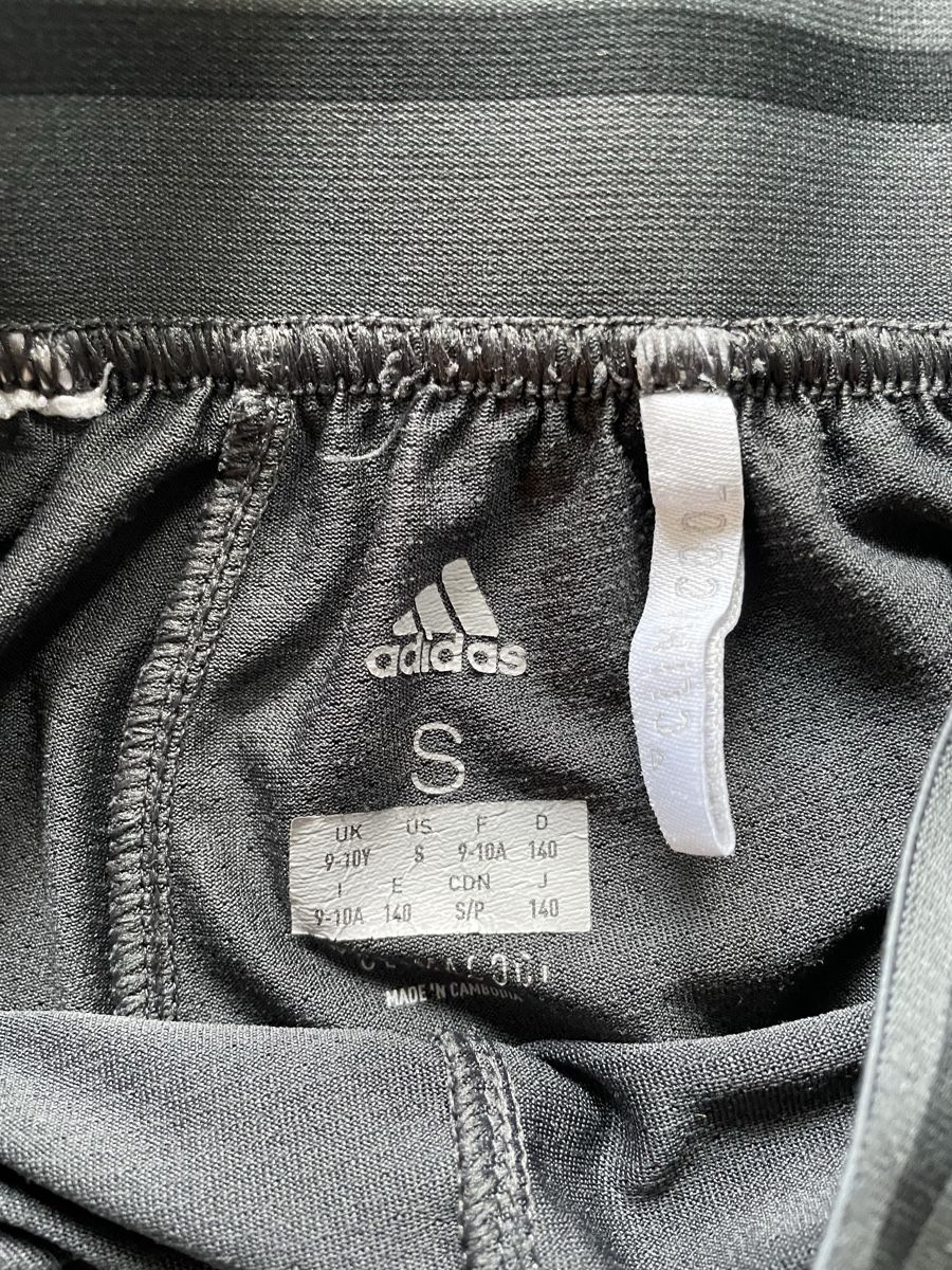 Adidas Hosen: Adidas Sporthose – Neu (gemäss Beschreibung) aus Balgach von sei_s6d7 1