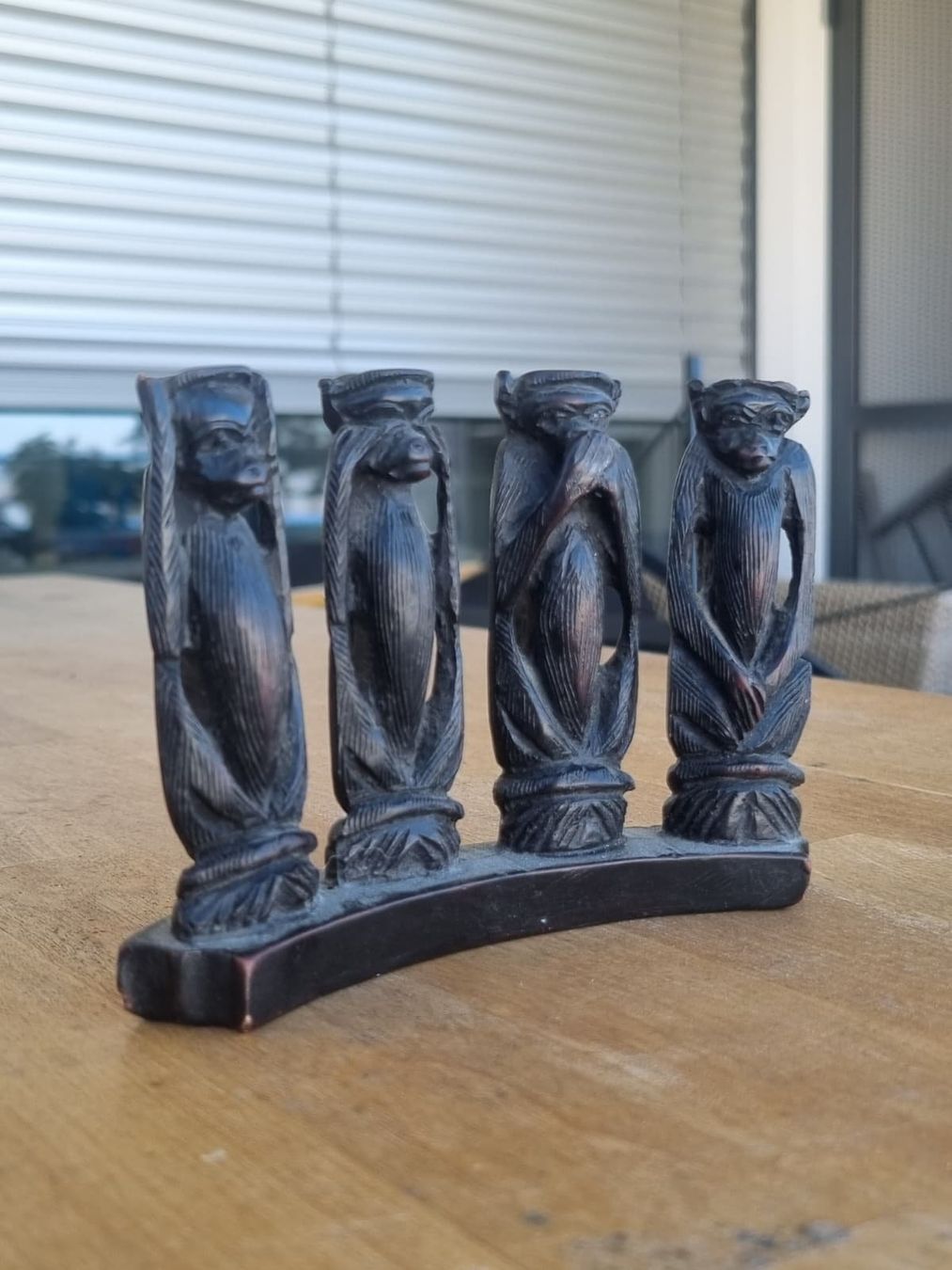 Statuette: Holzfigur 4 Affen Set geschnitzt Dekoration – Usato da Zug venduto da Quantipus