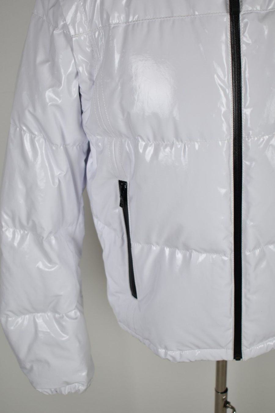 Prada Giacche: Prada Daunenjacke Gr.48 neuwertig – Nuovo (secondo la descrizione) da Nürensdorf venduto da 2ND_STORY 3