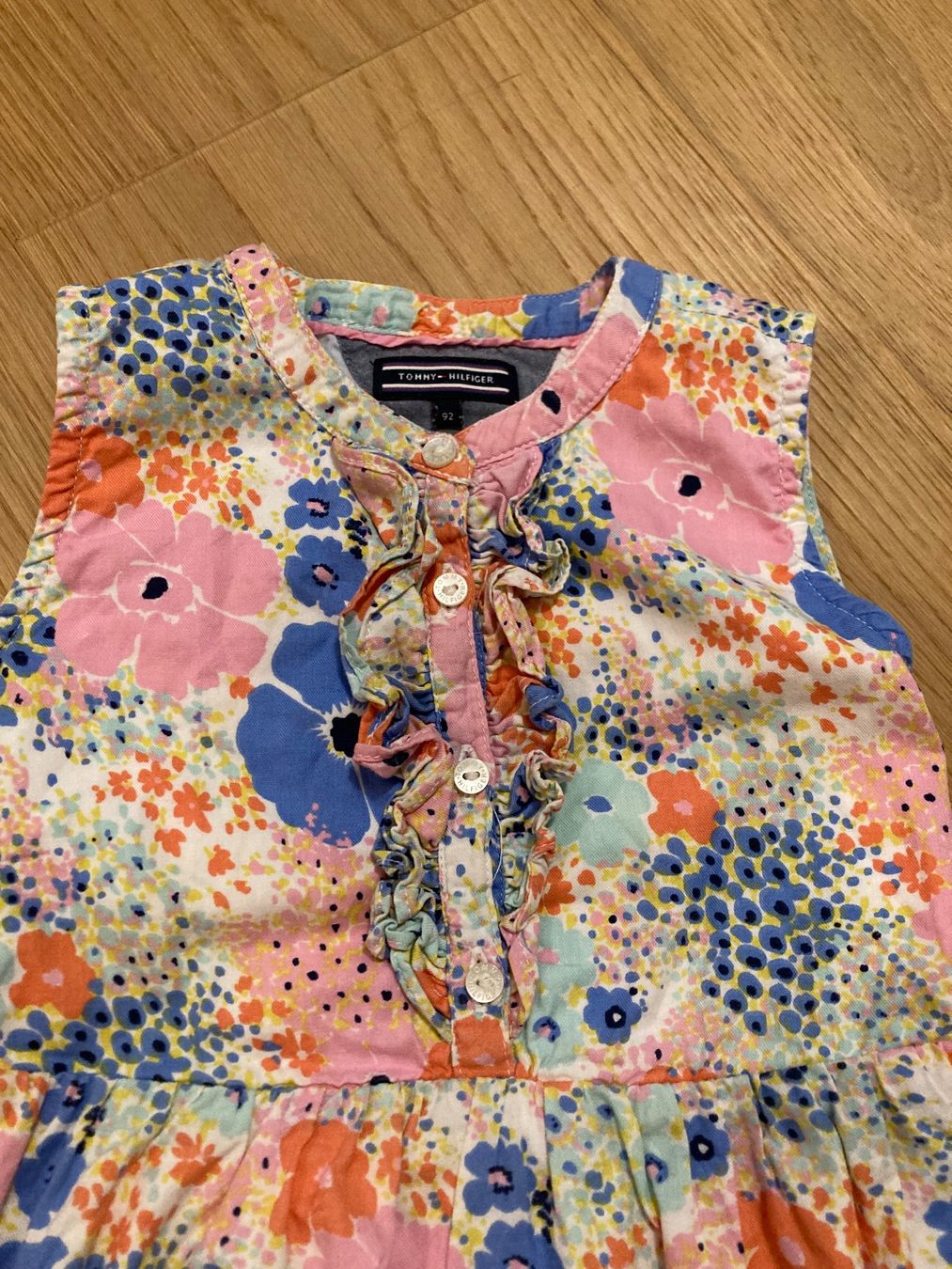 Tommy Hilfiger Vestiti & Gonne: Sommerkleid Tommy Hilfiger Grösse 92 – Usato da Oberstammheim venduto da Annatina11 3