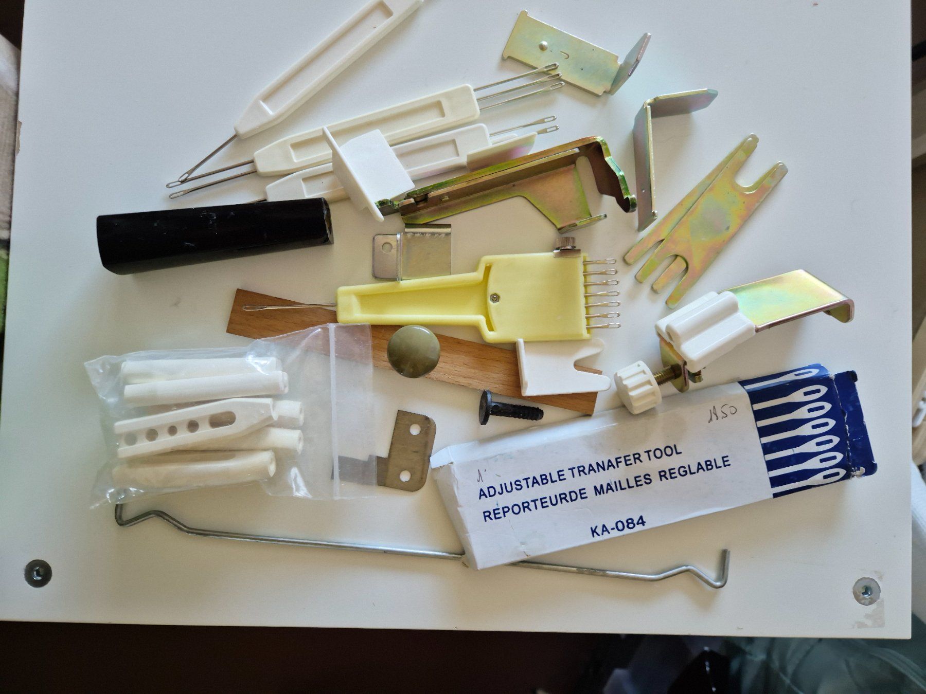 Lana: pieces machine a tricoter – Nuovo (secondo la descrizione) da Bulle venduto da nora169
