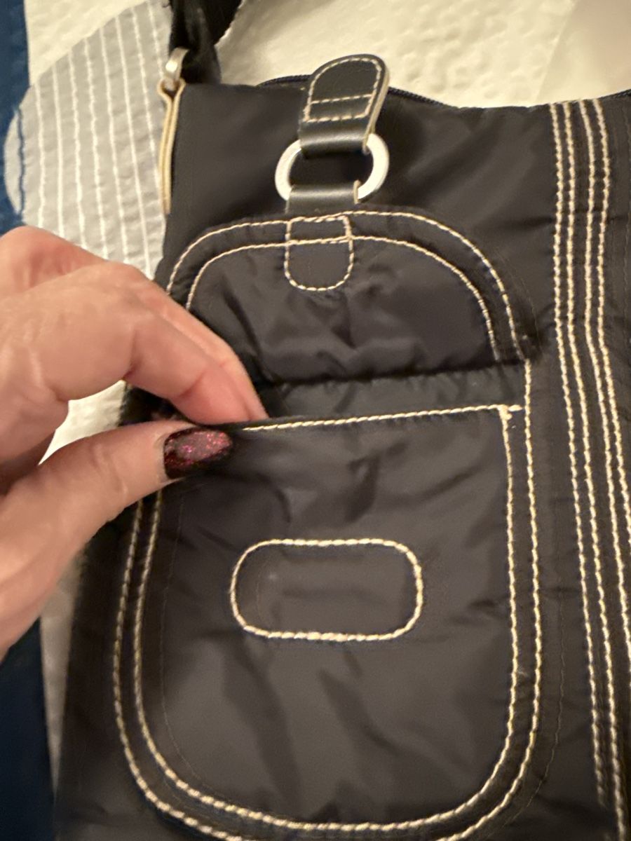 Benetton Taschen für Damen: NEU**BENETTON TASCHE**SPORTLICH & SEHR SCHÖN*** – Neu und originalverpackt aus Zürich von Ceca52 3