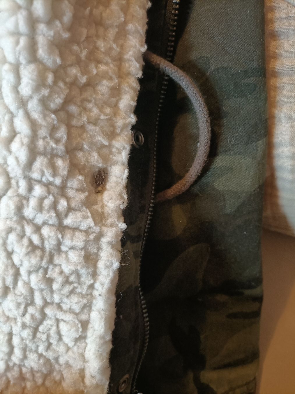 Superdry Giacche: Superdry Winterjacke, Grösse S – Nuovo (secondo la descrizione) da St. Gallen venduto da jan_ccx7 4