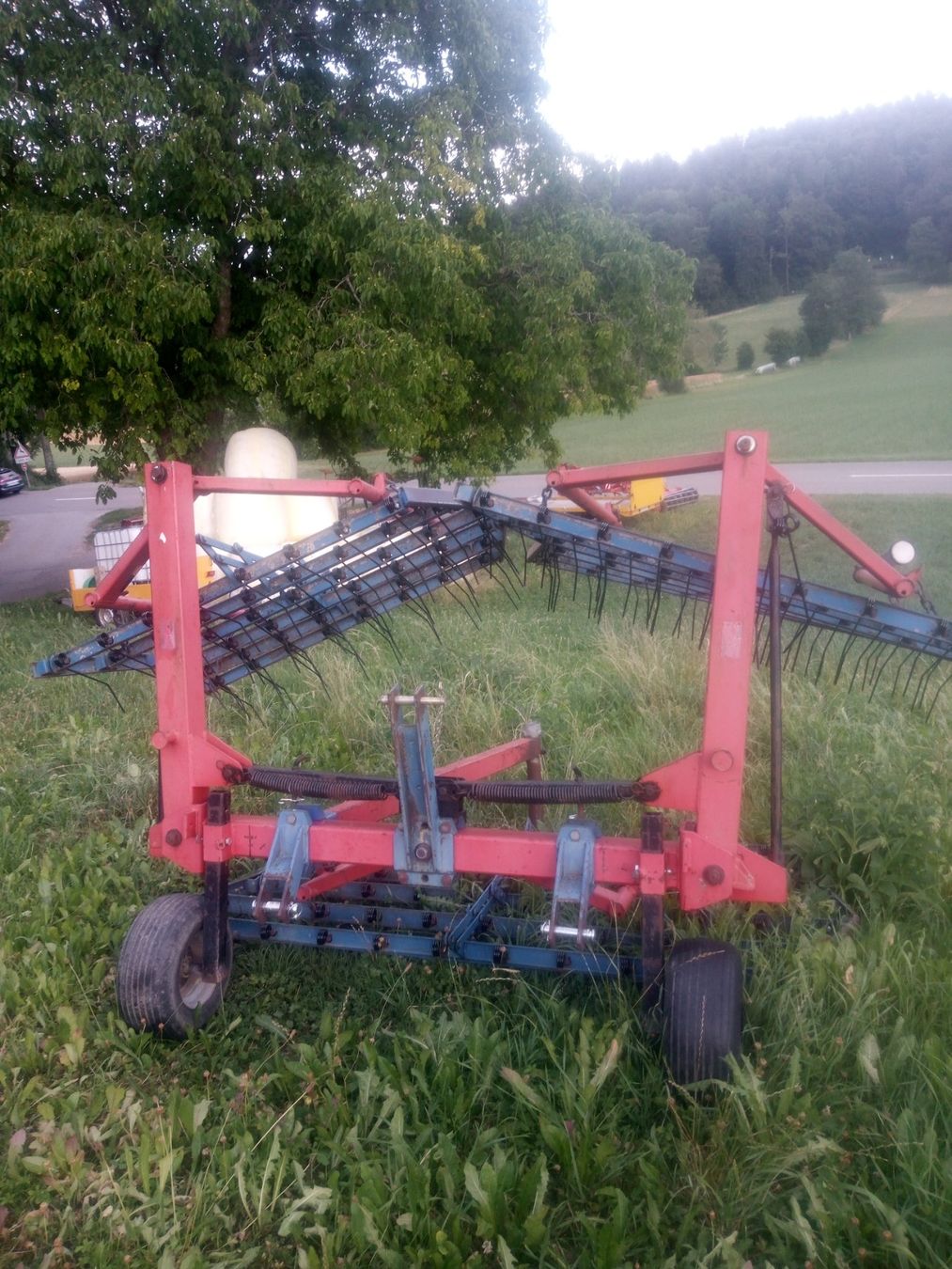 Alle Maschinen: Striegel Hatzenbichler 5 Meter – Gebraucht aus Rüttenen von Dart4 2