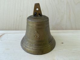 schöne alte Glocke