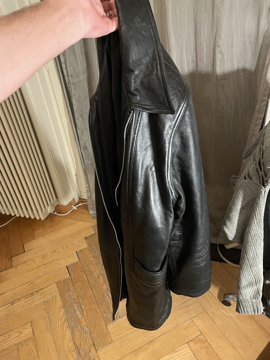 Vestes: Schwarzer Ledermantel/-jacke – D'occasion à Zürich par barale_00 1
