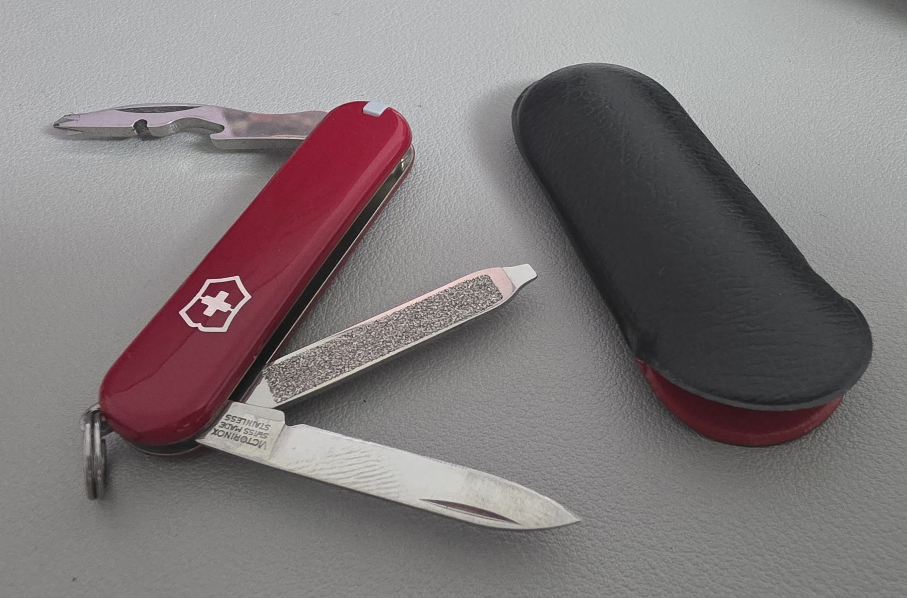 Victorinox Coltelli tascabile: Victorinox sackmesser Neuwertig – Nuovo (secondo la descrizione) da Niederuzwil venduto da 262305 2