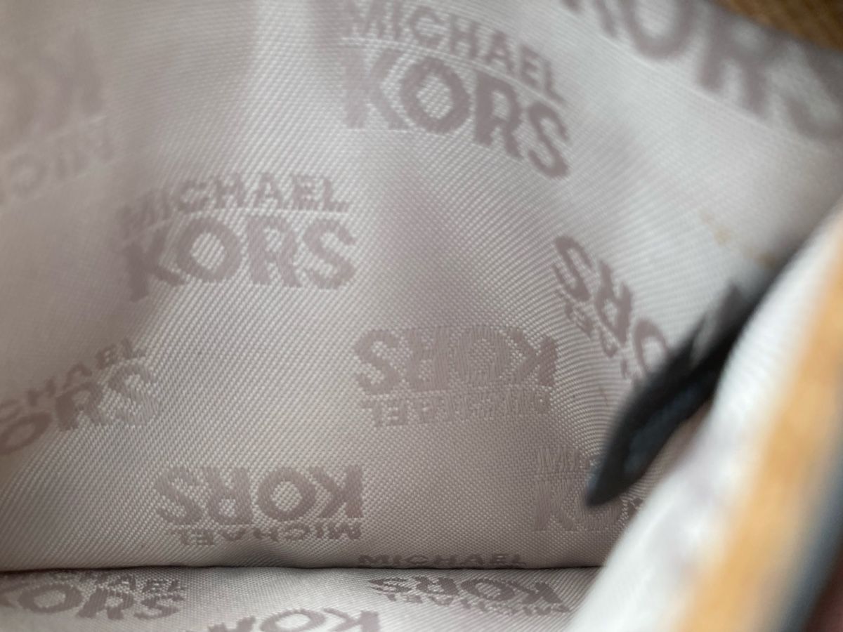 Michael Kors Portamonete: Michael Kors Kartenetui – Usato da Walterswil SO venduto da Sunshineyupi 1