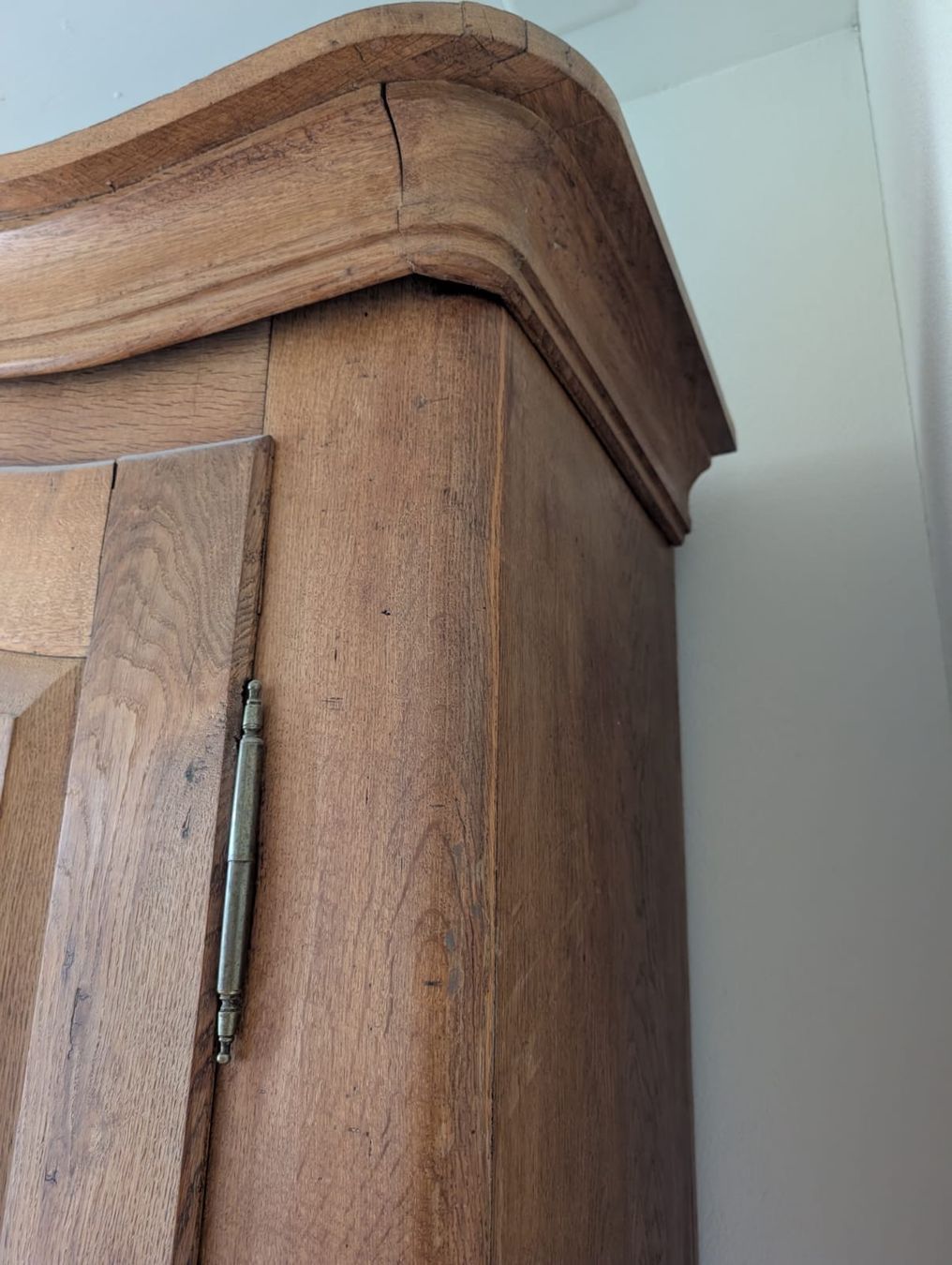 Armadi: Antiker Schrank aus Eiche – Usato da Zürich venduto da sop_gt89 2