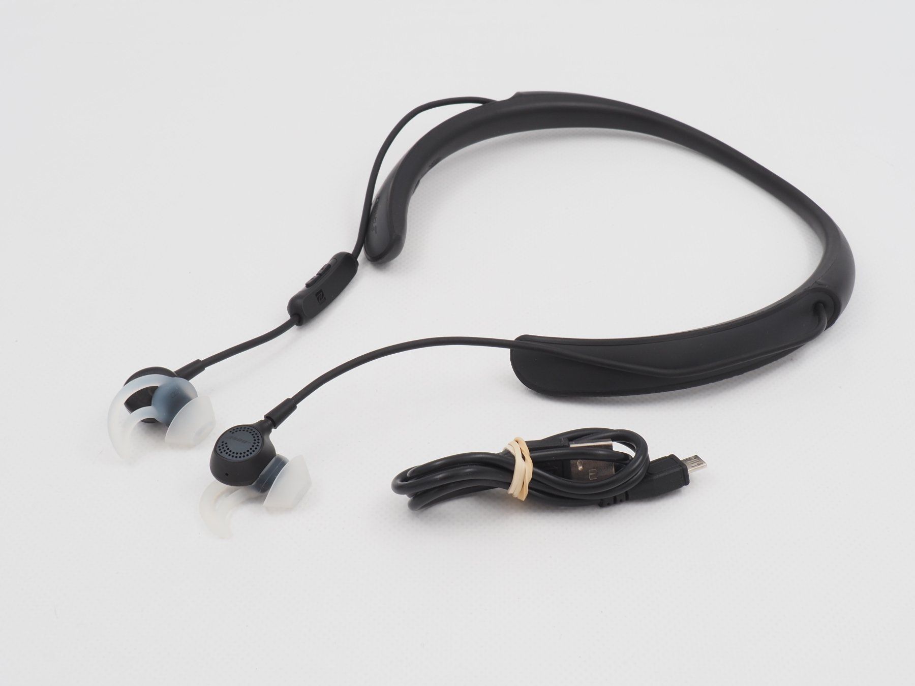 Bose Cuffie: BOSE QC 30 Bluetooth Kopfhörer (26080434) – Usato da Zürich venduto da fundsachenverkauf 1