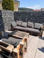 Paletten-Lounge aus Europaletten inkl. Kissen