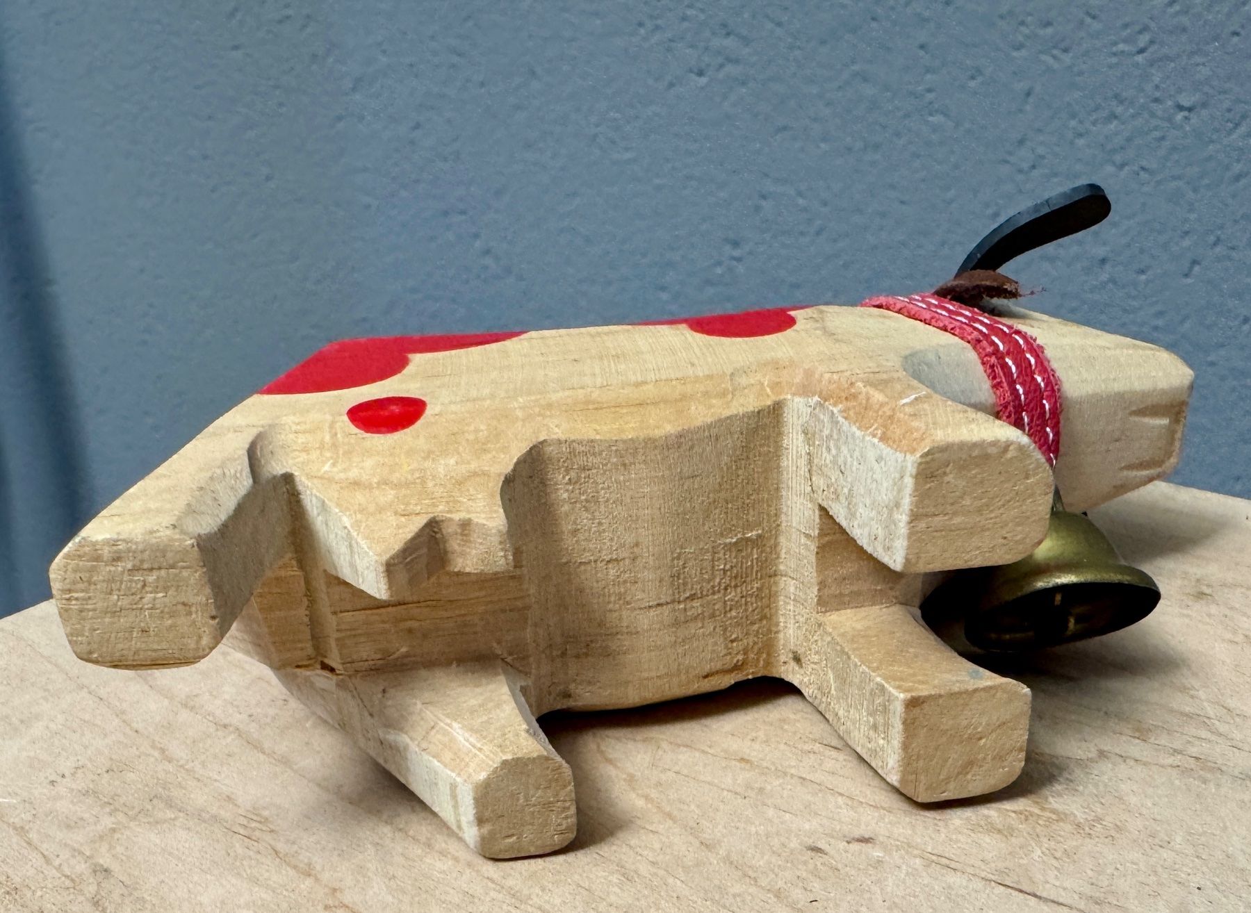 Statuette: Alte geschnitzte Holzkuh Kuh Holz – Usato da Rothrist venduto da Luckywinner 4