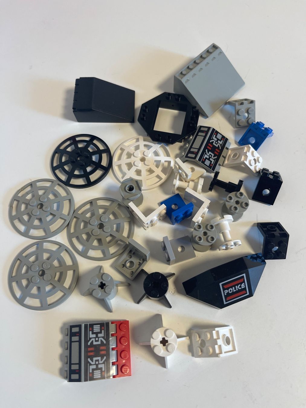 Lego Spielzeuge: Lego - diverse Space Teile – Gebraucht aus Gelterkinden von cobra0110