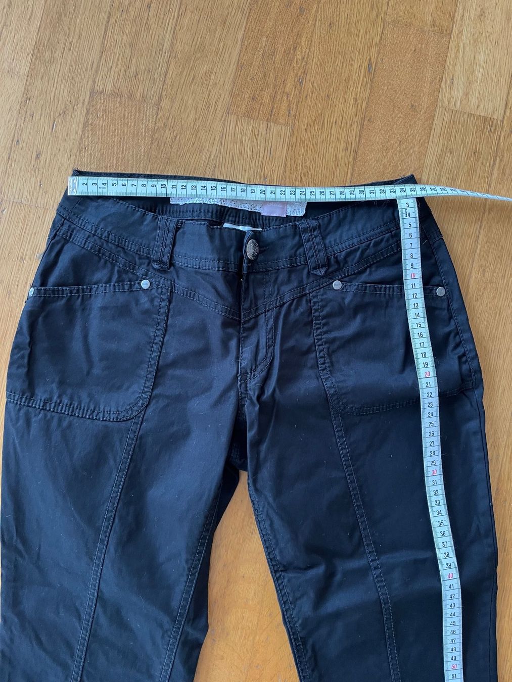 Hosen: Schwarze 3/4 Hose, Gr. 36/22, – Gebraucht aus Kreuzlingen von zwergli05 1