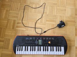 Casio SA-76 Keyboard mit Netzteil guter Zustand
