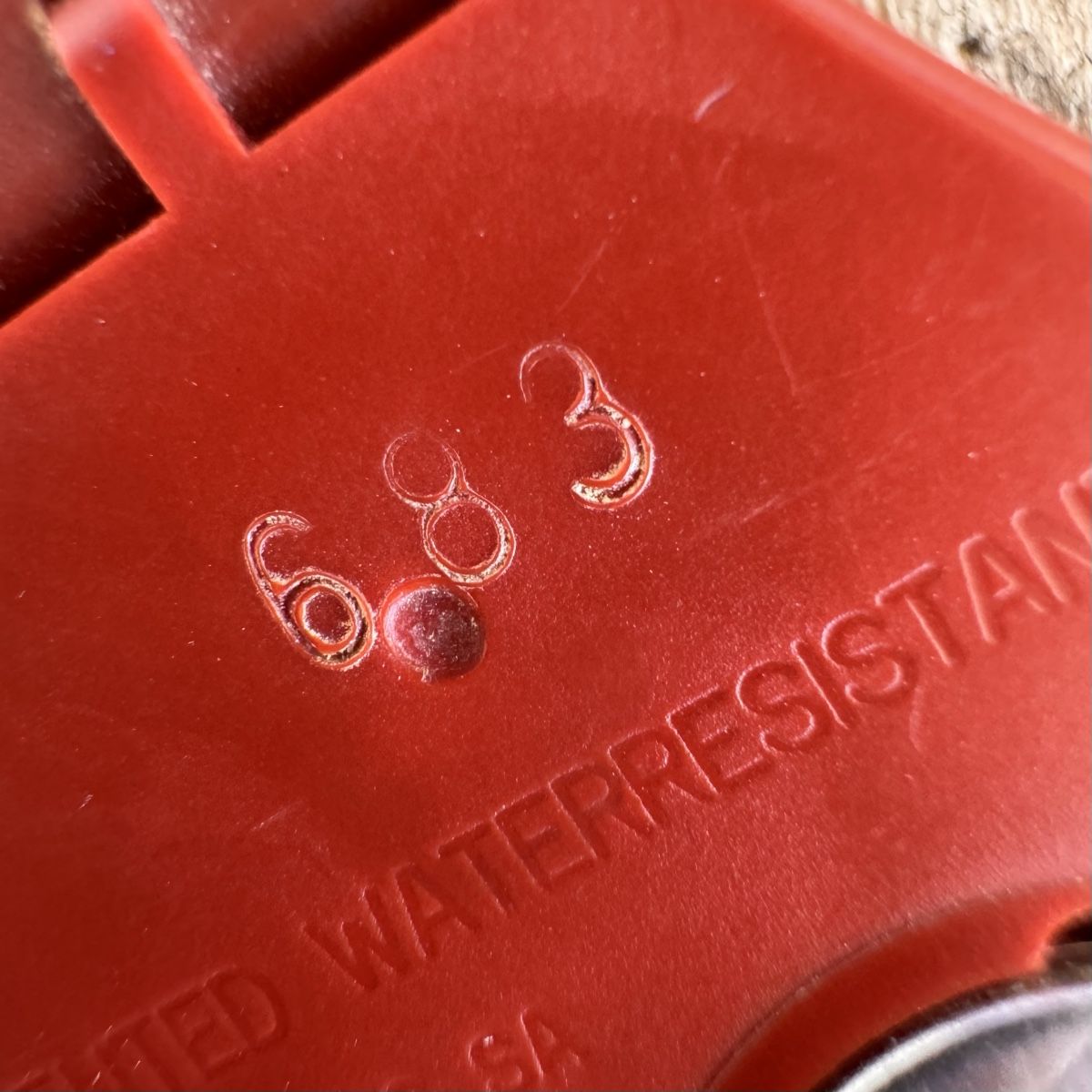 Swatch Orologi: Vintage Swatch GR700 1983 Red Back Code 683 – Usato da Arzier-Le Muids venduto da Avanna 7