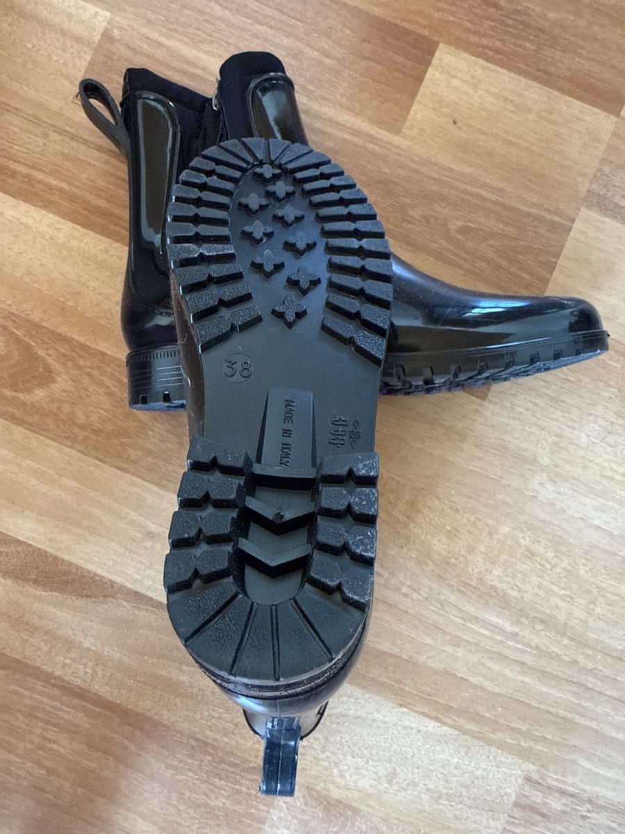 Damenschuhe: Schwarze Regenboots Gr. 38 Stiefel – Gebraucht aus Heiden von fam_797q 3