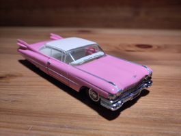 Modellauto Matchbox Dinky Cadillac Coupe Deville