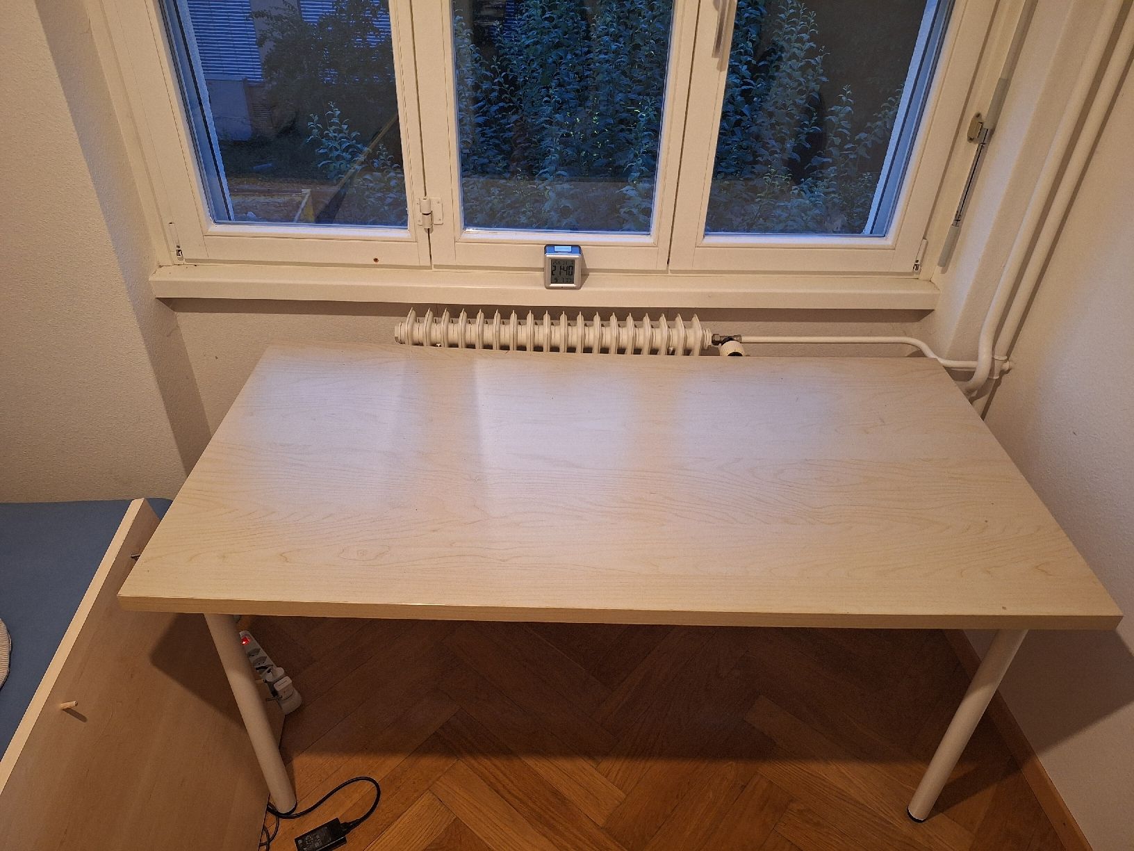 Ikea Bureaux: Tisch/Pult – D'occasion à Bern par nic_rn7z