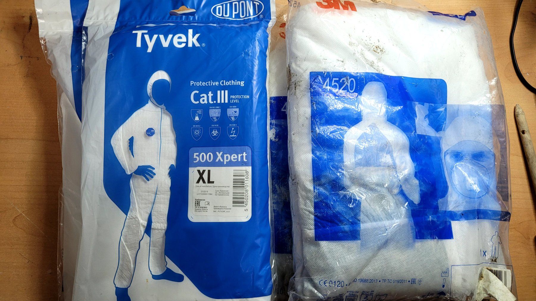 Uniformen: Uniforme de sécurité – Neu und originalverpackt aus Bionnens von Meg011