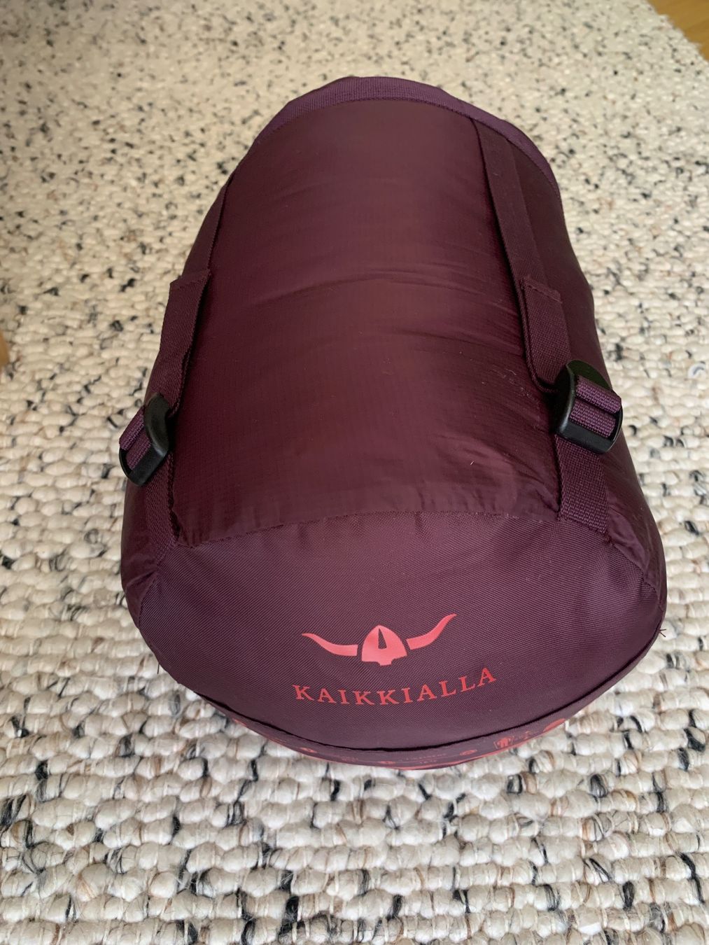 Kaikkialla Sacchi a pelo: Schlafsack Kaikkialla Lentua O – Usato da Zürich venduto da mon.dim 2