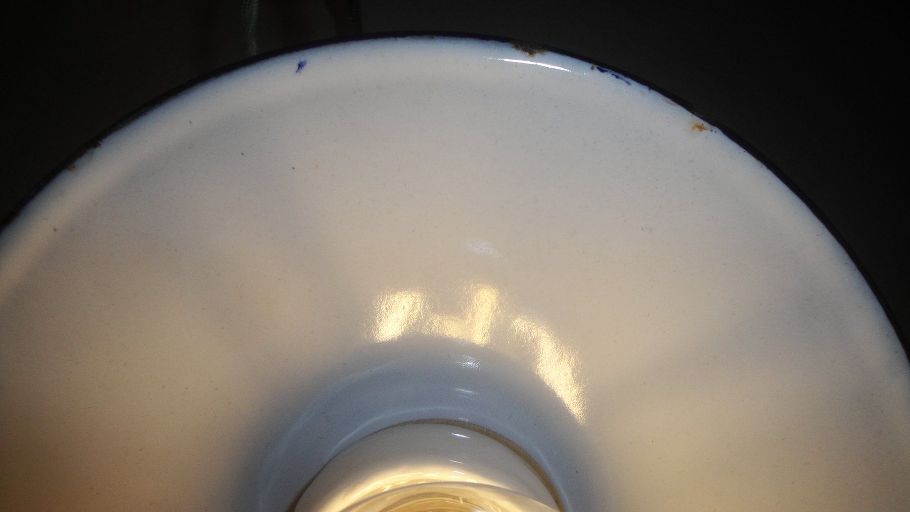 Lampadari & plafoniere: Kellerlampe mit Emaillierter Lampenschirm – Usato da Zürich venduto da Paykan 3