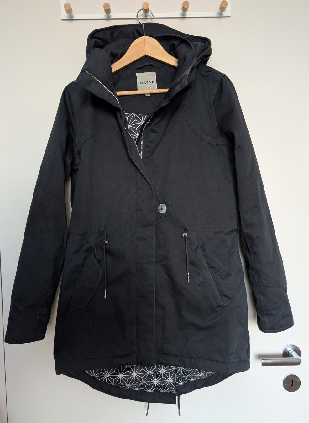 Elvine Giacche: Parka ELVINE, Gr. M, dunkelblau – Usato da Meisterschwanden venduto da e-b