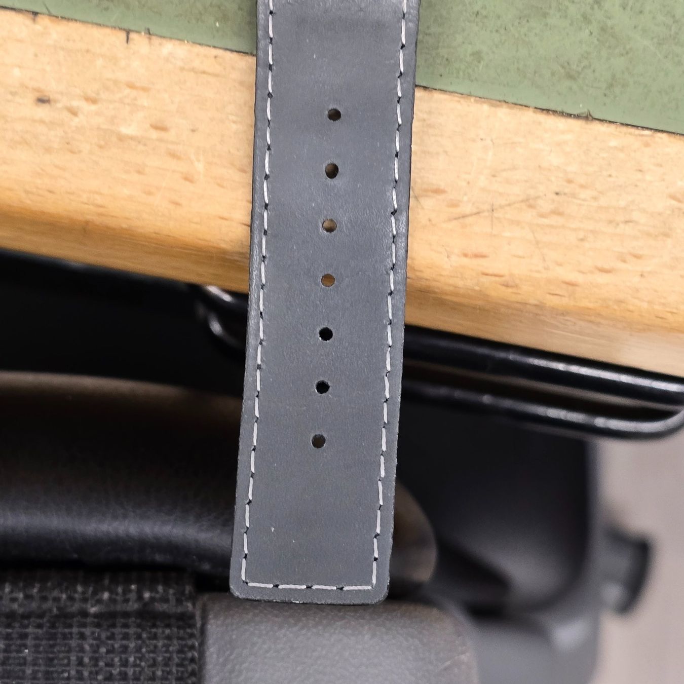 Calvin Klein Uhren: Montre CK K2F 211 – Gebraucht aus Tramelan von Nirdan 3