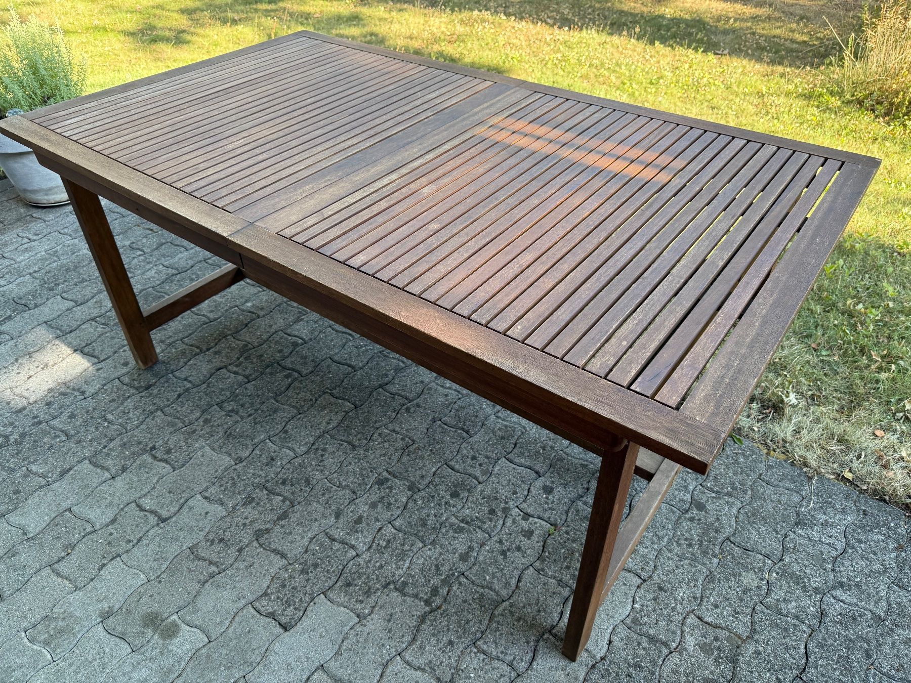 Tavoli: Gartentisch Teak Holz Ausziehbar – Usato da Bern venduto da Delamer