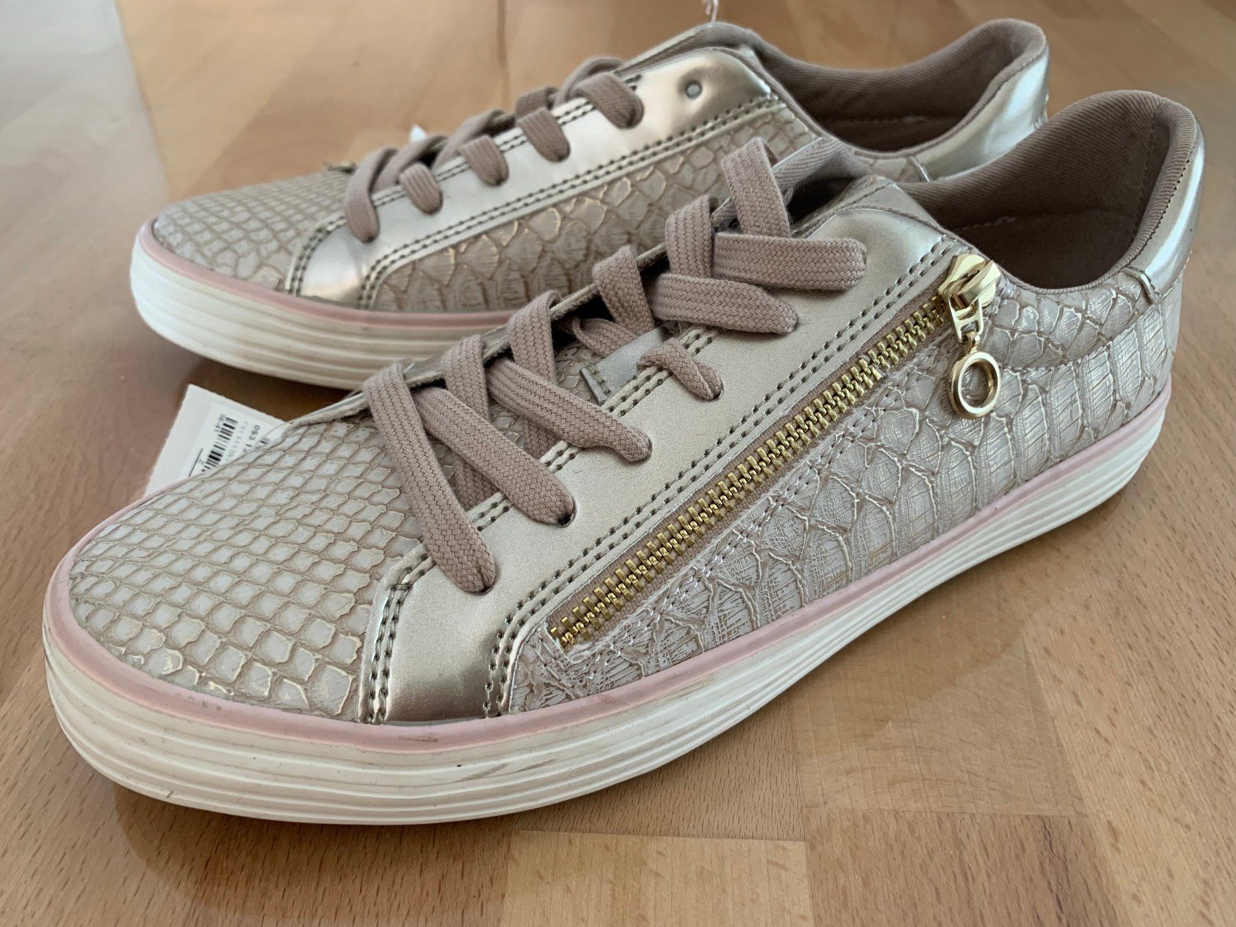 S.Oliver Scarpe da donna: Sneakers s.Oliver Gr. 40 – Nuovo e nell'imballaggio originale da Wetzikon ZH venduto da EvisStore 1