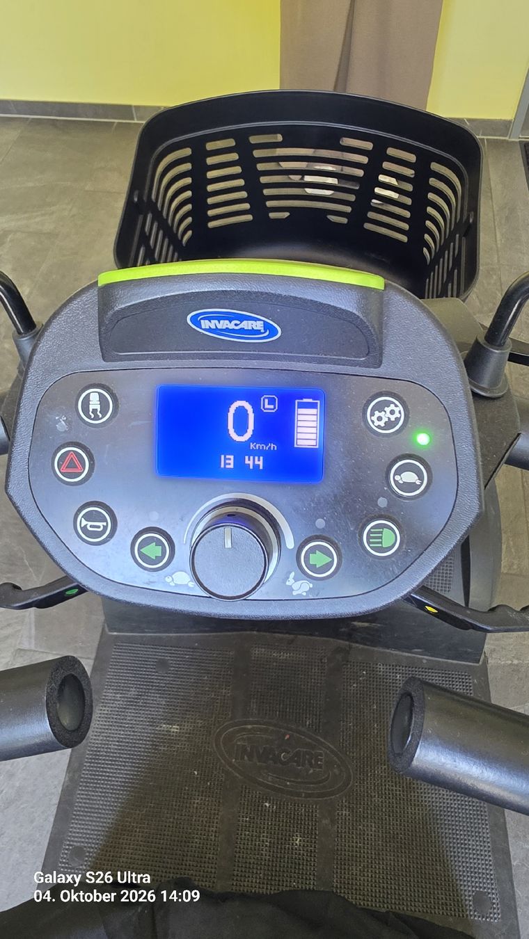 Voiturettes électriques: Invacare Comet Pro – D'occasion à Winterthur par FlorianOconner 4