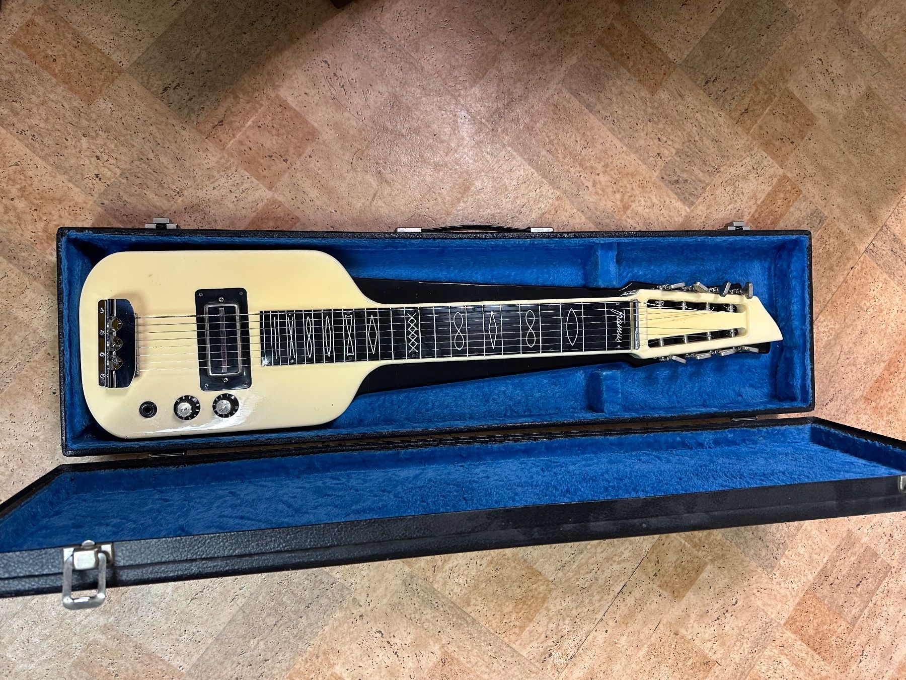 Framus Strumenti musicali: Labsteel Gitarre Framus – Usato da Tschierv venduto da Screamingwolfguitars 3