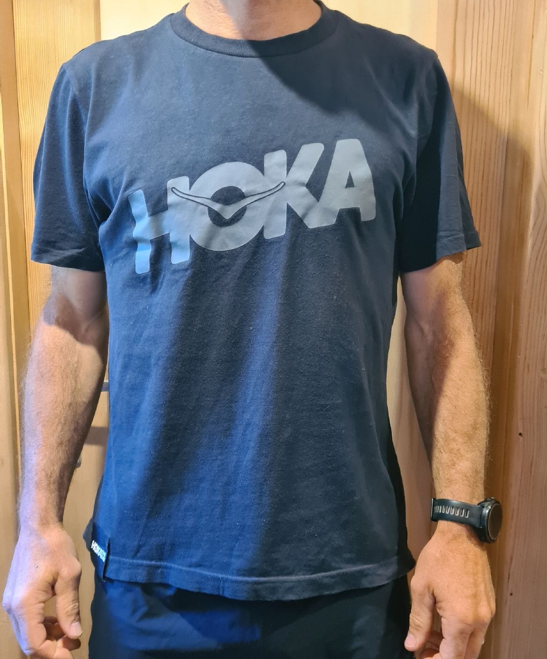 T-shirt: Tee-shirt en coton Hoka, taille S – Nuovo (secondo la descrizione) da Corbeyrier venduto da hel_t5mq
