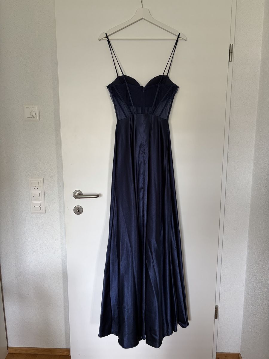 Vestiti: Abendkleid Heykyla dunkelblau  – Usato da Bazenheid venduto da tab_w525 1
