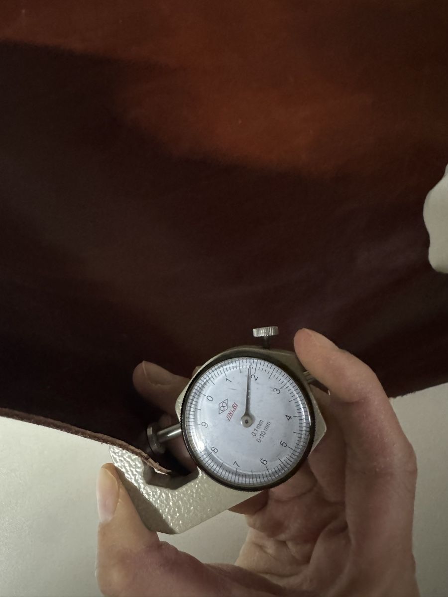 Tessuti: Lederstück braun Echtleder Lederrest – Nuovo e nell'imballaggio originale da Veyras venduto da ValClasse 4