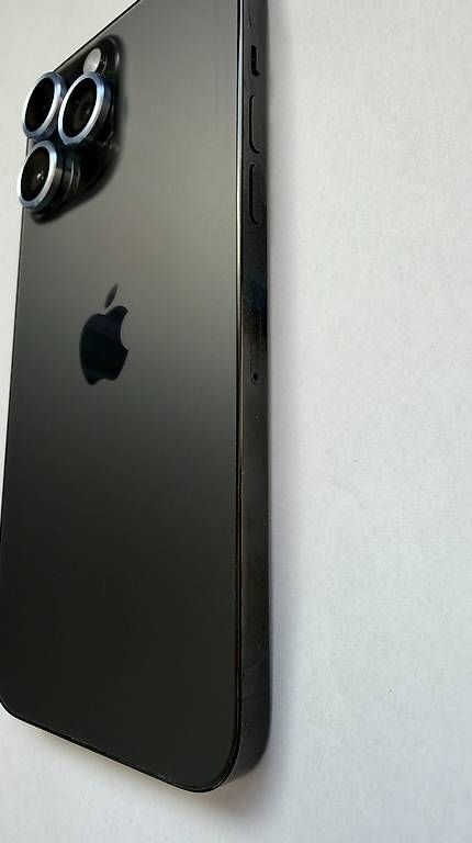 Apple Telefoni cellulari / Smartphones: iPhone 14 Pro Max – Usato da Cham venduto da ErichMazenauer 3