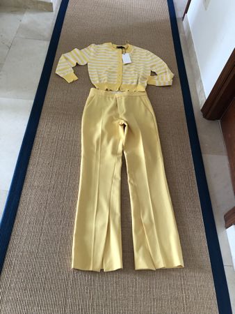 Zara Set gestreifte Strickjacke Hose Gelb Grösse S neu