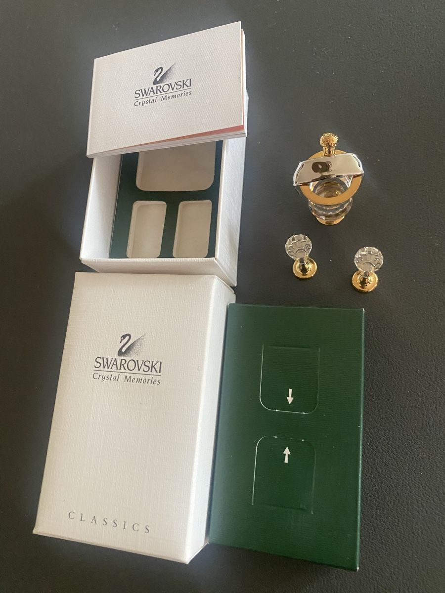 Swarovski Tutte le decorazioni: SWAROVSKI SEKTKÜHLER MIT 2 SEKTGLÄSER – Nuovo (secondo la descrizione) da Uerikon venduto da Vonkamo 4