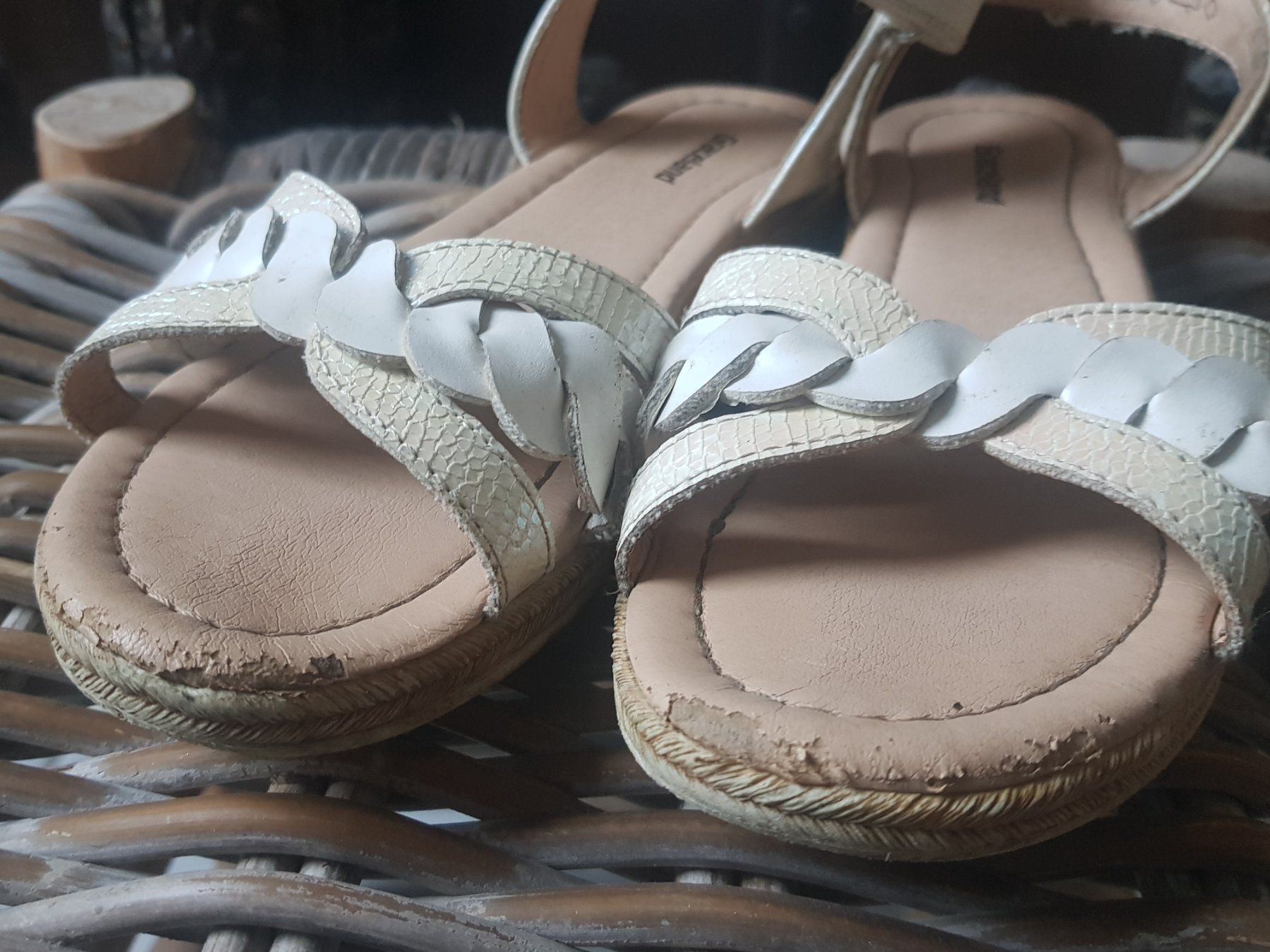 Graceland Schuhe für Mädchen: MÄDCHEN SANDALEN – Gebraucht aus Root von LifestyleAccessoires 1